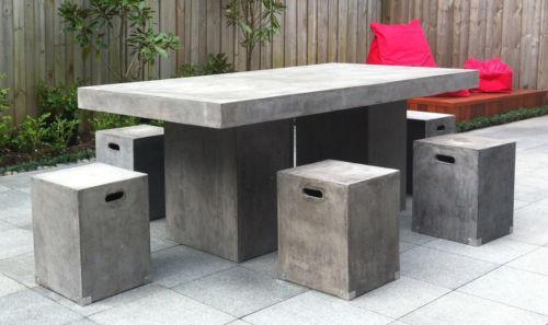unique-garden-decoration-with-concrete-table