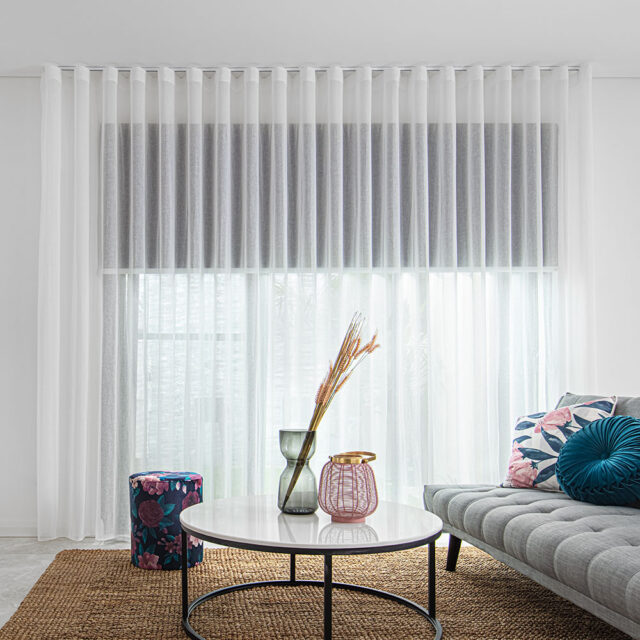 Match curtains with the overall decor