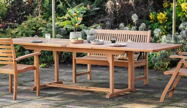 Introduction to Wood Dining Tables