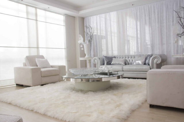 Balancing Contrast in Mixed Wood and White Interiors