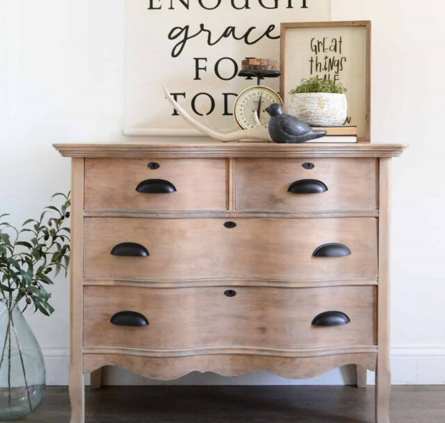 Step-by-Step Process of Painting Old Wood Furniture